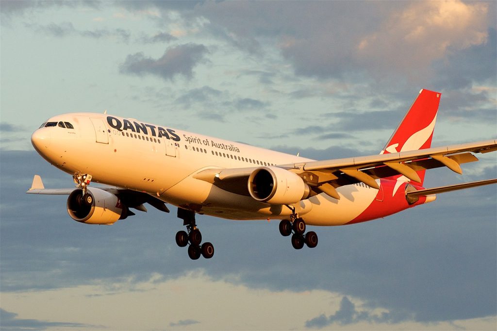 El A330-200 VH-EBF cuando volaba para Qantas. Foto: BriYYZ