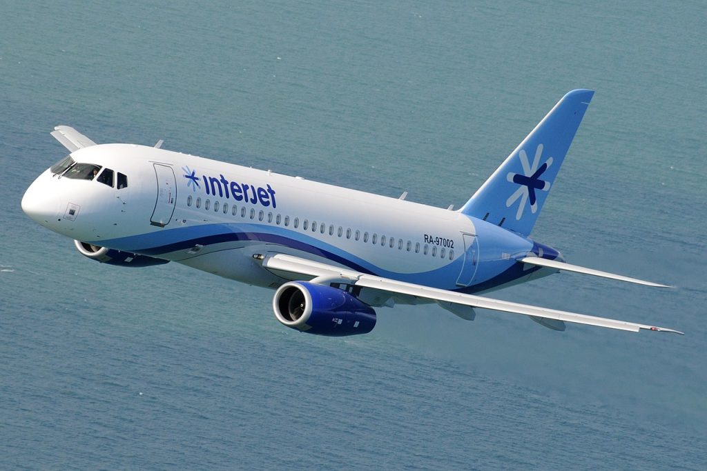 Un avión parecido al C919 es el SSJ100, en la foto con la librea de la desaparecida Interjet. Foto: Sukhoi / Interjet