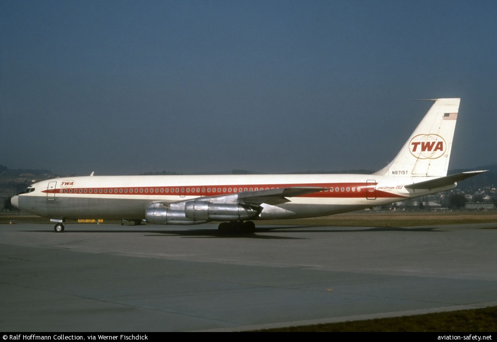 El DC-8 de SwissAir secuestrado
