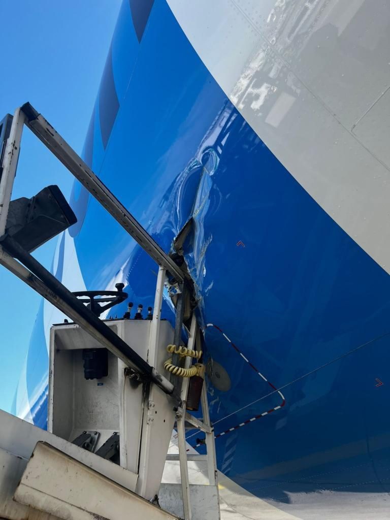 Los daños en el A330-900 han sido considerables