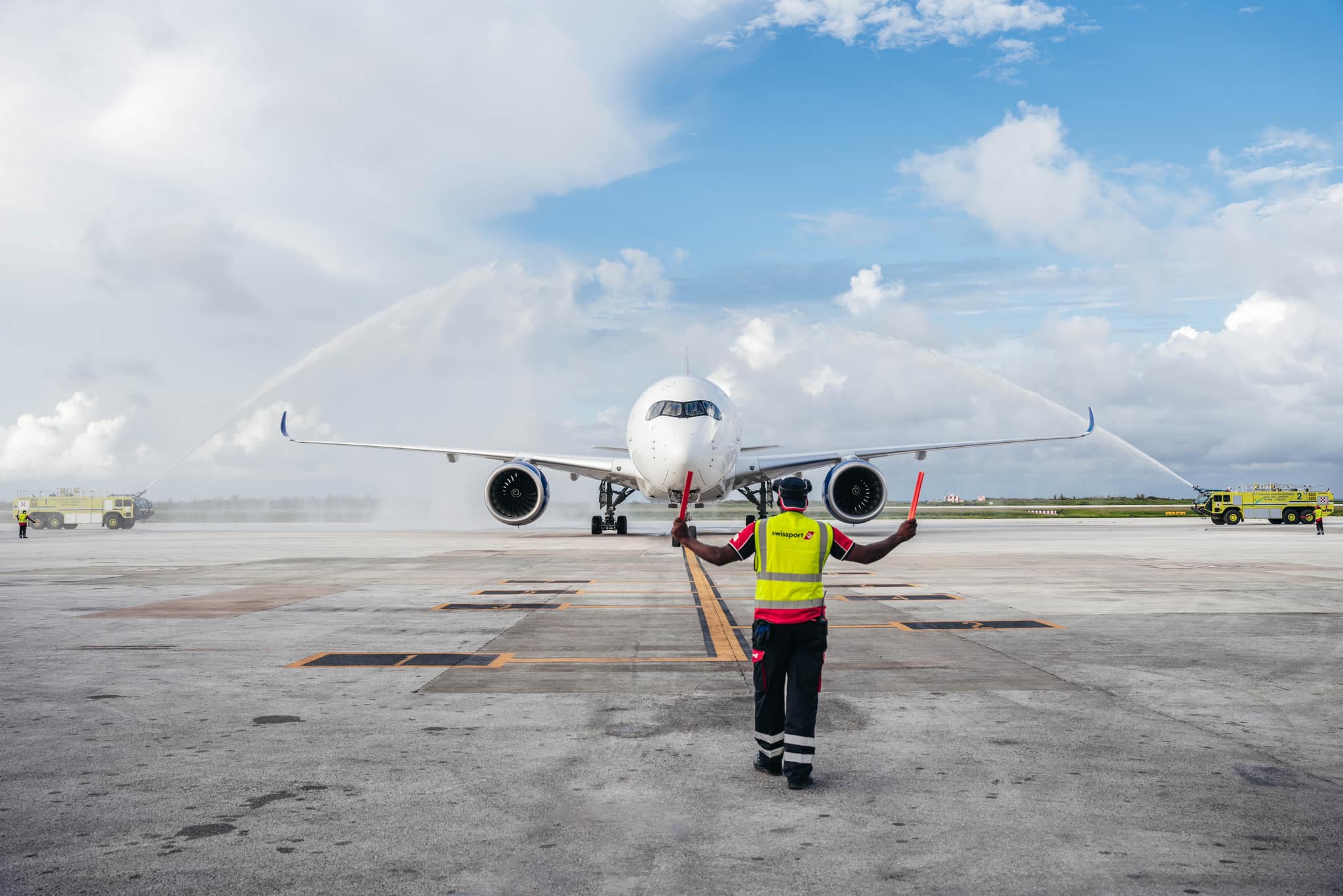 Llegada del primer A350 de World2Fly volando para Corendon a Curazao. Foto: FBTT Travel Curacao