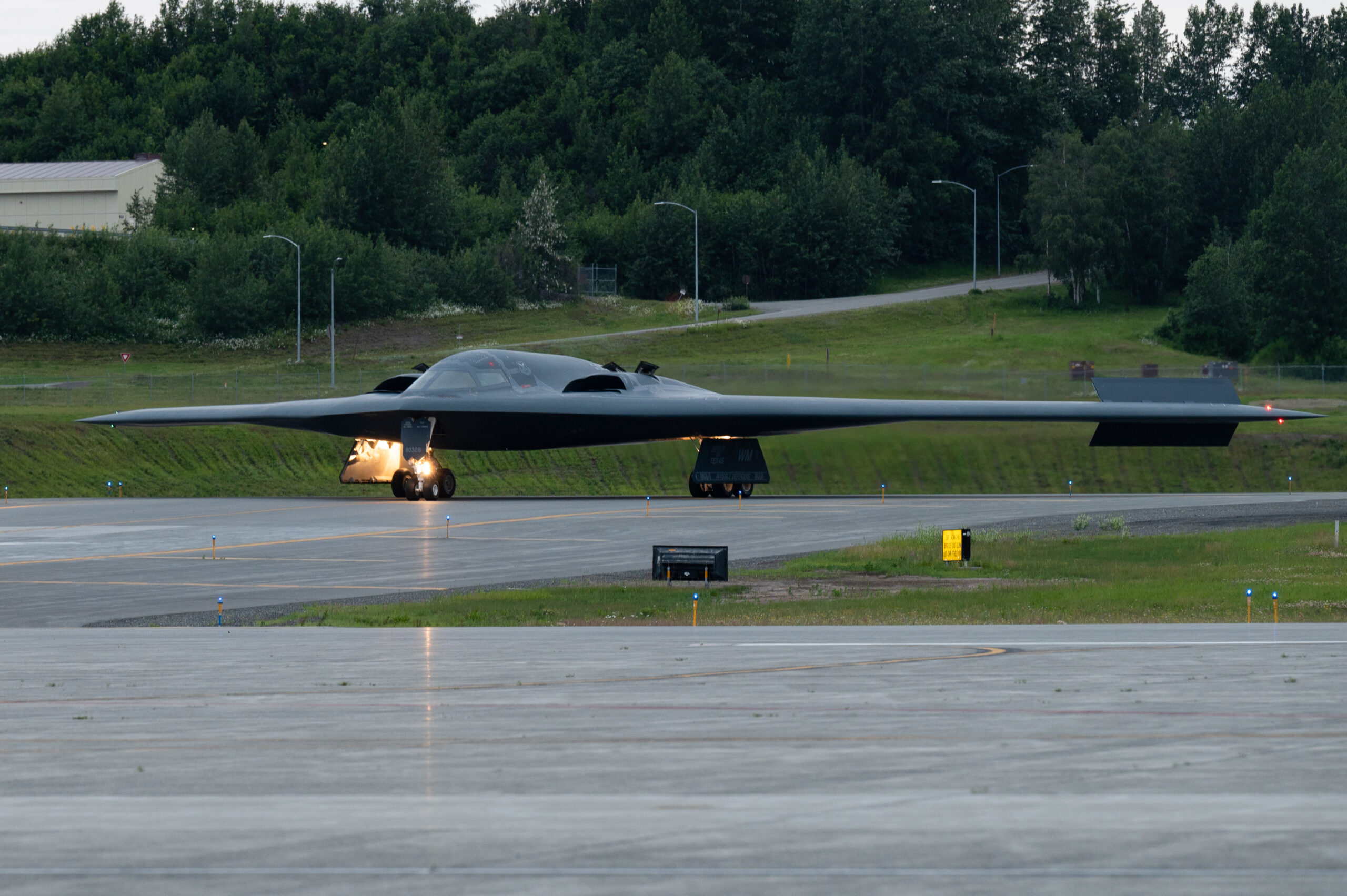 B-2 Spirit en la base aérea Elmendorf-Richardson en Alaska. Foto: Sheila deVera / USAF