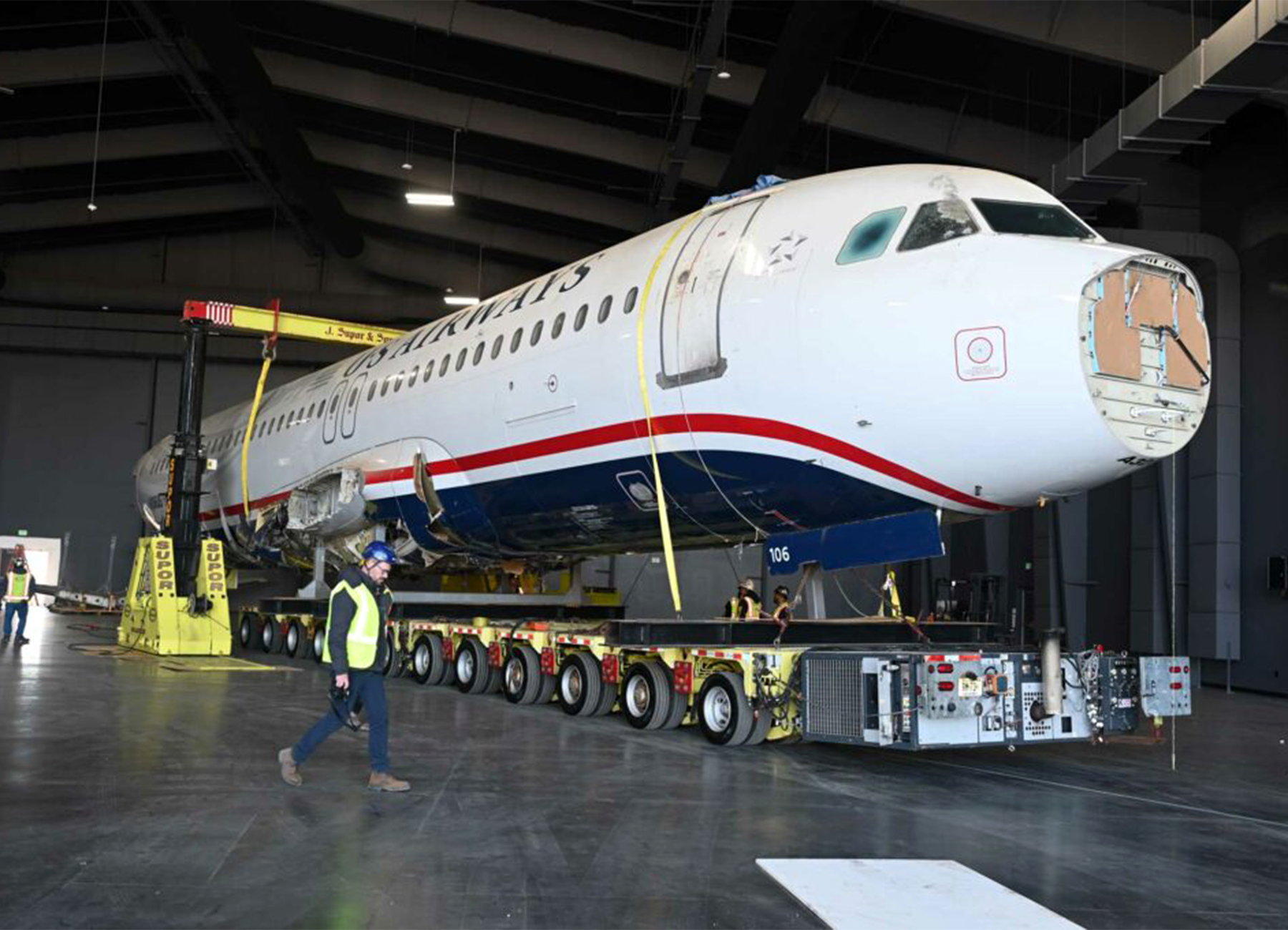 El Airbus A320 de US Airways con matrícula N106US protagonistas del Milagro del Hudson ya en su nueva ubicación. Foto: Sullenberger Aviation Museum