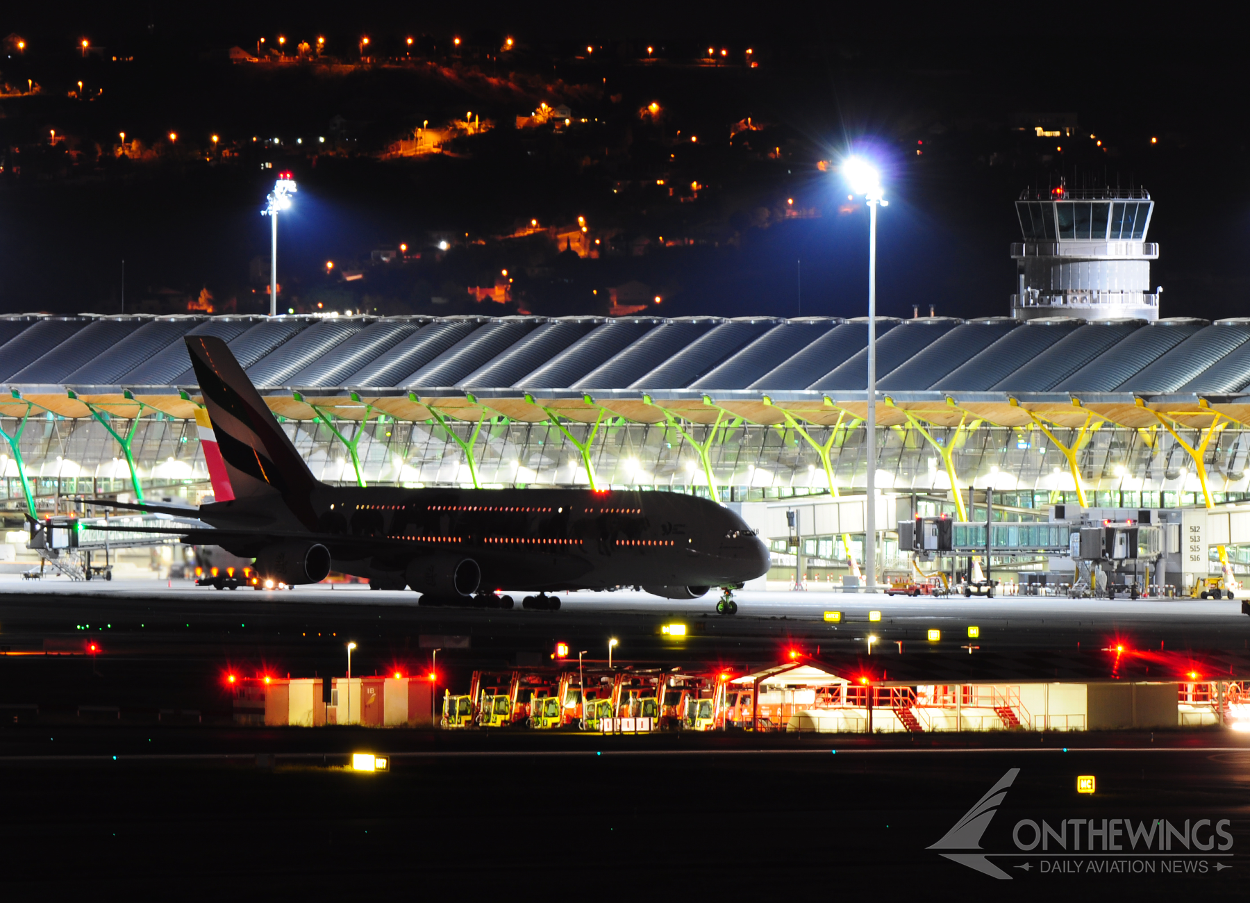 La terminal más nueva del aeropuerto de Madrid - Barajas es la T-4S, una terminal satélite a la que se accede mediante la T-4.