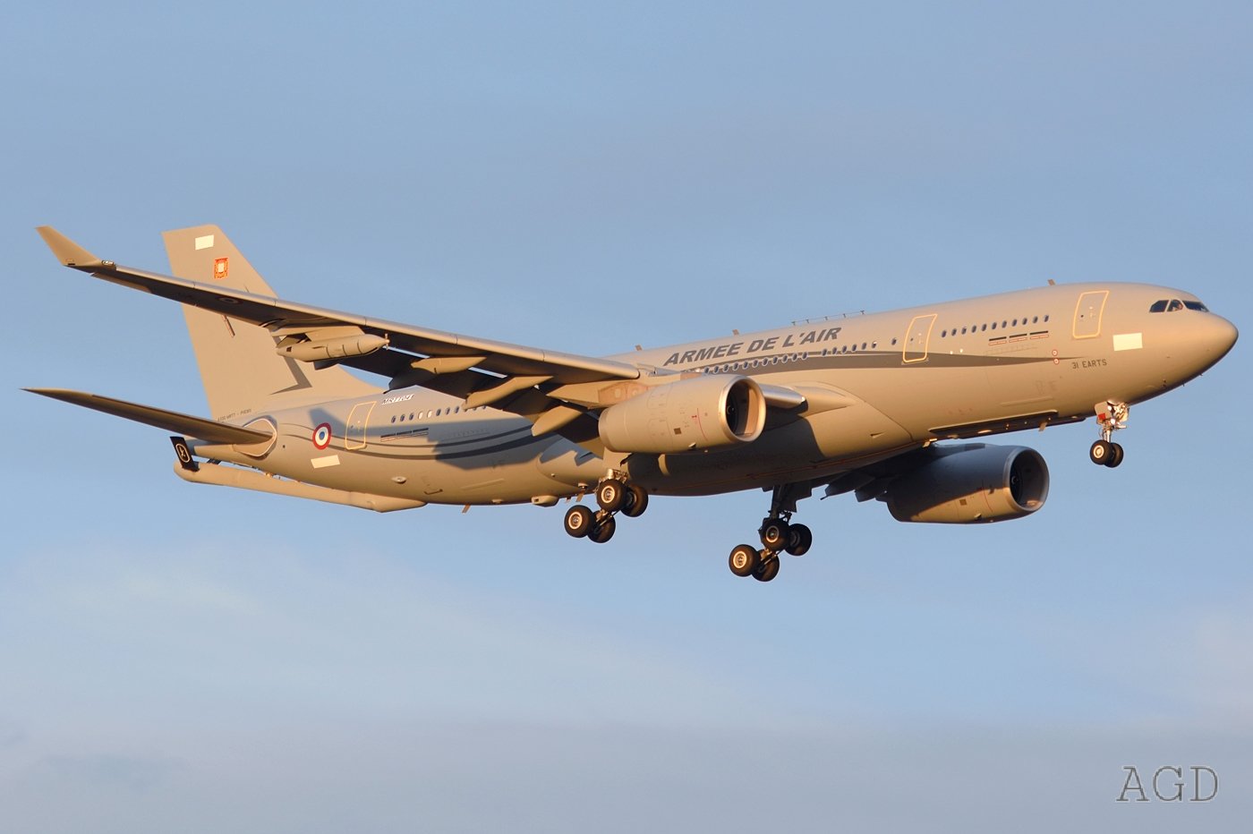 Uno de los Airbus A330MRTT franceses durante un vuelo de pruebas en Getafe. Foto: Alberto González.