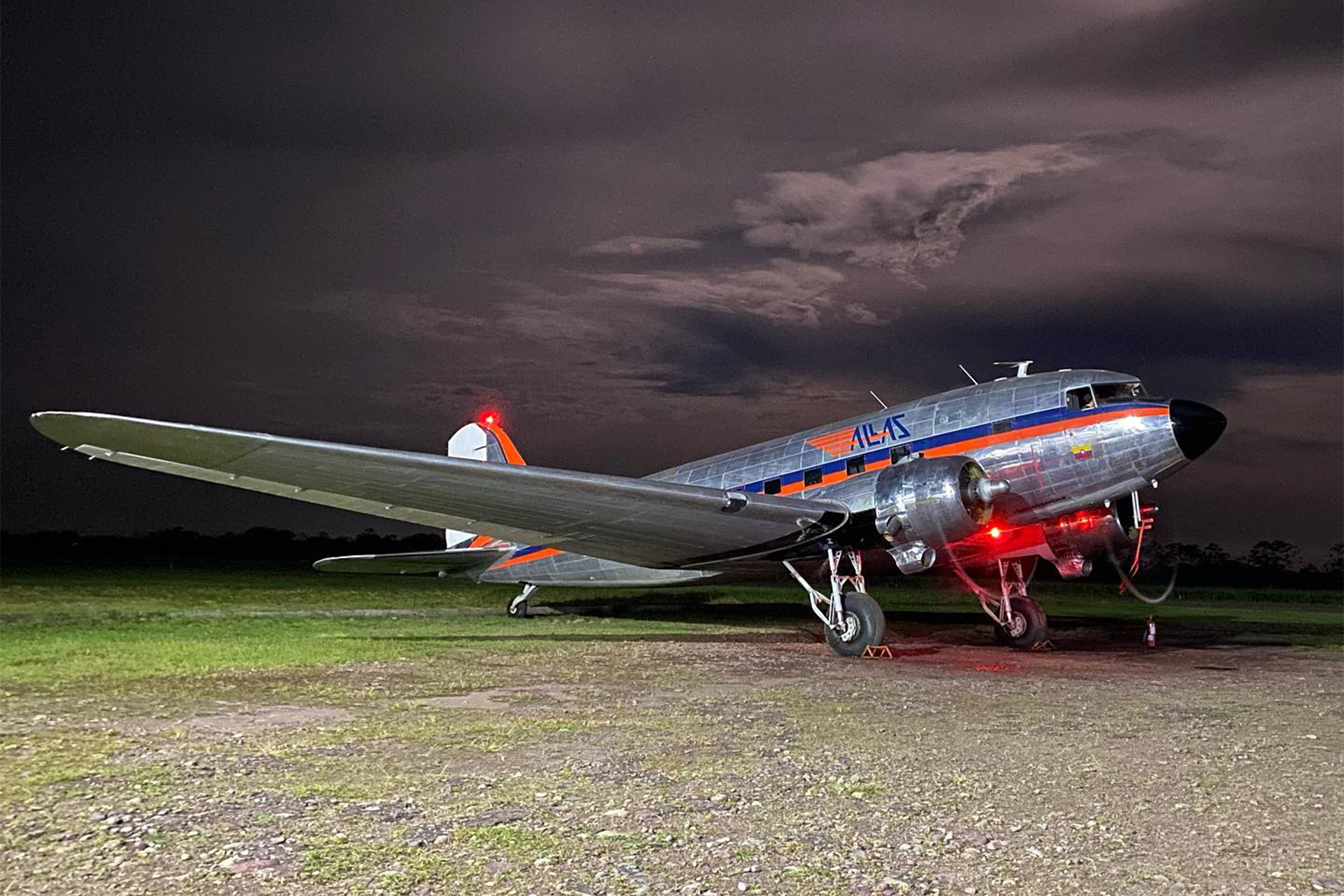 Uno de los DC-3 (C47) de Allas. Foto: Allas SAS