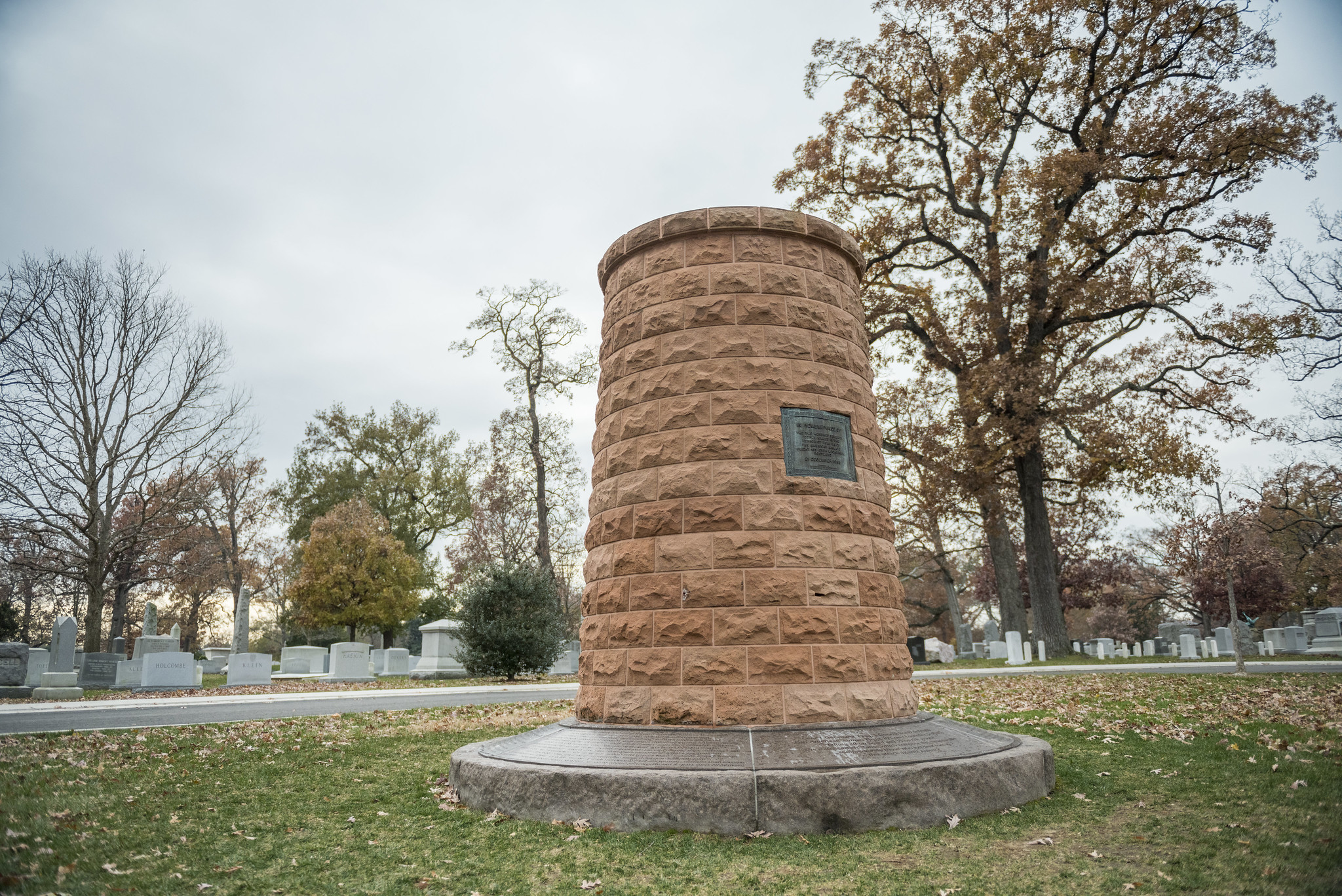 Monumento a las víctimas del vuelo 103 de Pan Am en el Cementerio de Arlington. Foto: Arlington National Cementery.