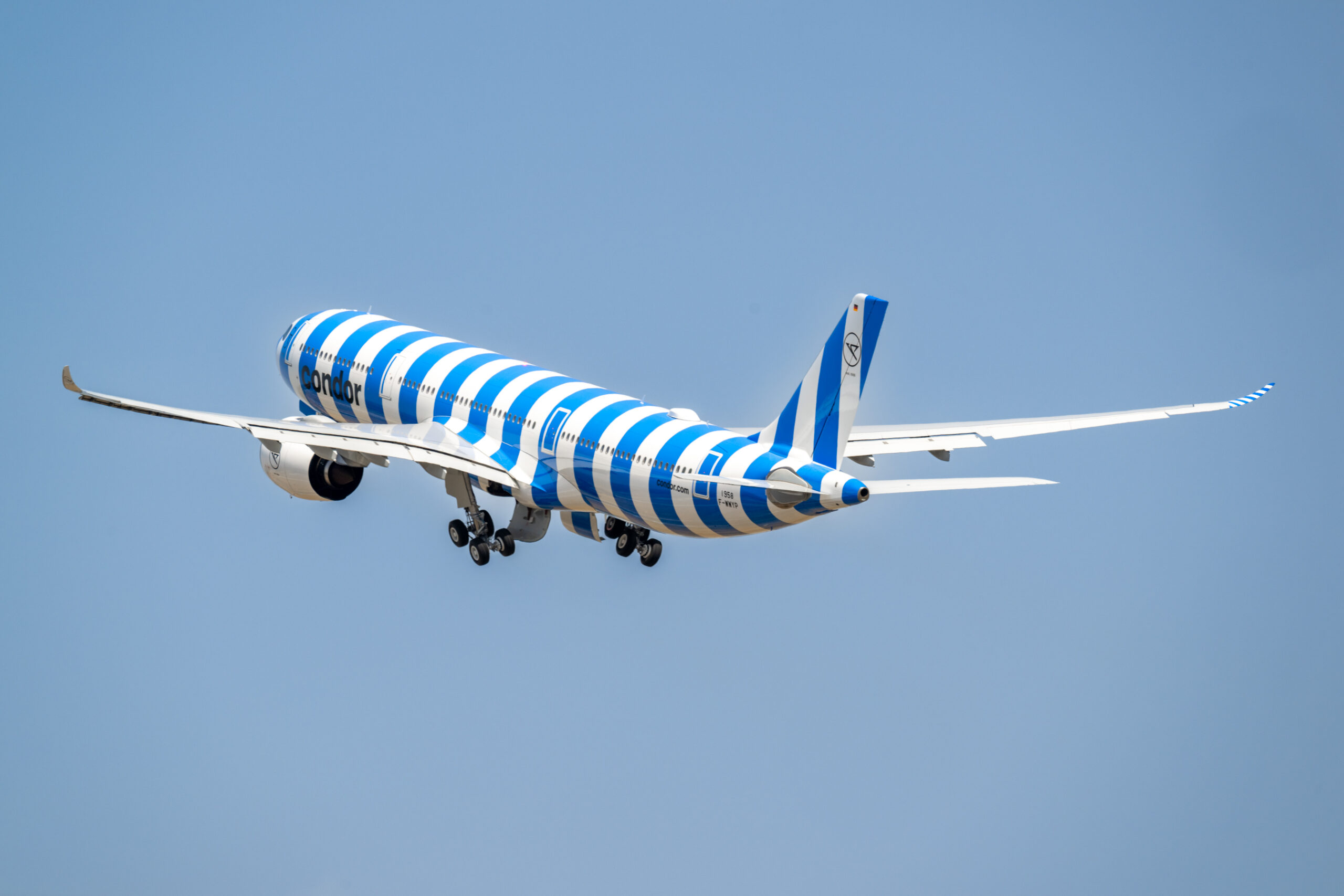 Condor tiene tres A330-900 con la librea "Condor Sea": el D-ANRB, D-ANRF y el D-ANRT. Foto: Airbus