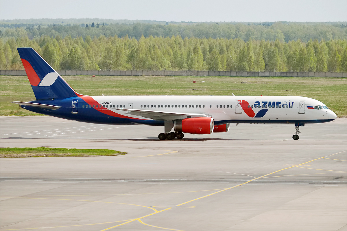 Azur Air tiene una flota de 9 757-200, pero parece que solo están activos 7 aviones. Foto: Anna Zvereva